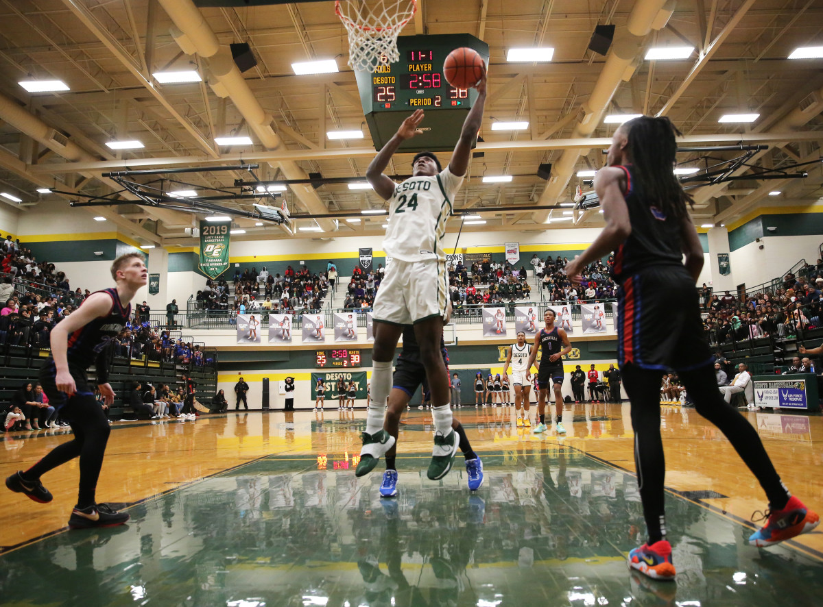 Duncanville DeSoto Texas boys basketball 021023 Brian McLean 23